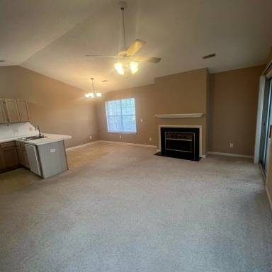 Main picture of 2942 Mulberry Ln