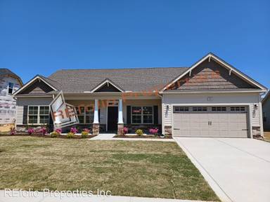 Main picture of 71 Kingsly Dr