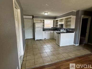 Main picture of 1911 41st St