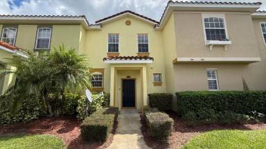 Main picture of 112 Monroe Cir