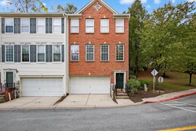 Main picture of 7047 Water Oak Rd