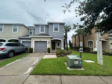 Main picture of 7083 Woodchase Glen Dr