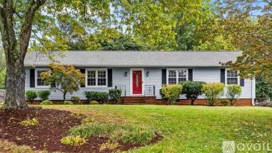 Main picture of 602 Lipscomb Rd