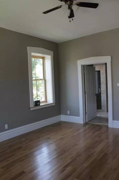 Main picture of 3326 Missouri Ave