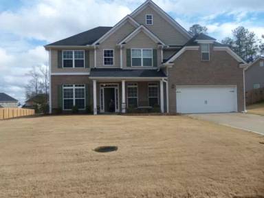 Main picture of 13 Springwood Dr