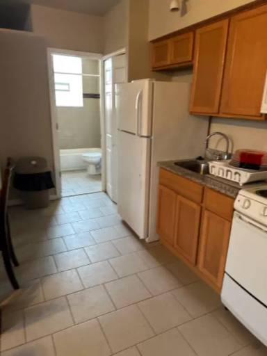 Main picture of 10 Gibbs St
