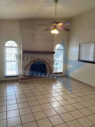 Main picture of 2913 Los Amigos Ct