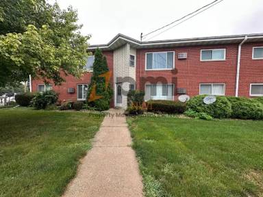 Main picture of 105 Harrington Ave