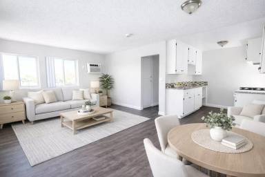 Main picture of 4571 N Figueroa St