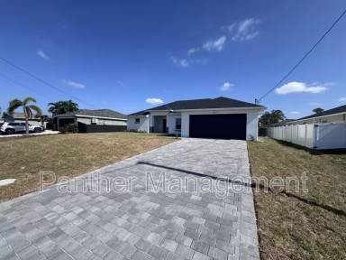 Main picture of 2117 NW 10th Ter