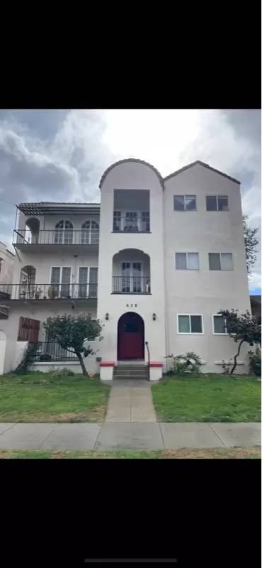 Main picture of 628 E Elk Ave