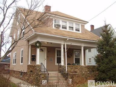 Main picture of 1266 Townsend Ave