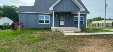 Main picture of 2463 Kentucky 94