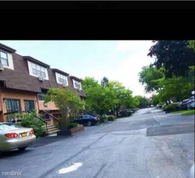 Main picture of 12019 Cove Ct