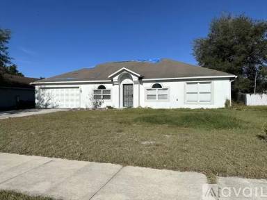 Main picture of 3248 Buckland St
