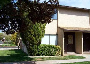 Main picture of 1749-51 W 1020 N