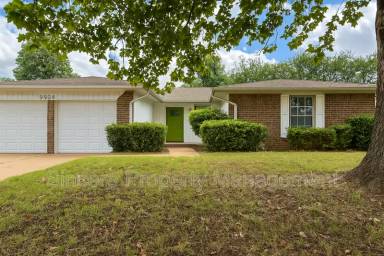 Main picture of 9904 Lancet Ln