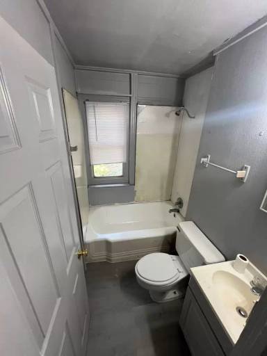 Main picture of 5608 Kent Ave