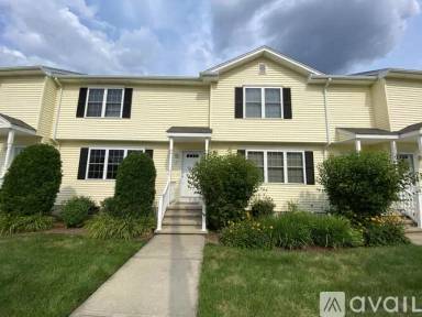 Main picture of 8 Tobie Ave