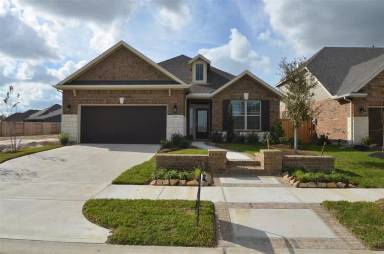Main picture of 19411 Hays Spring Dr