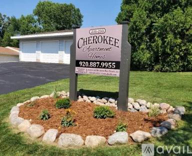Main picture of 233 Cherokee Rd
