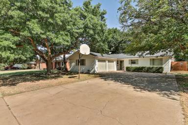 Main picture of 4404 60th St