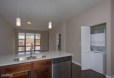 Main picture of 2300 S Michigan Ave