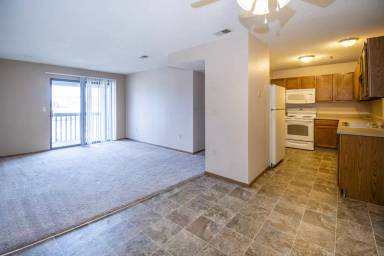 Main picture of 105 W Gold Coast Rd