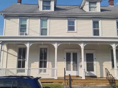 Main picture of 19 E North St