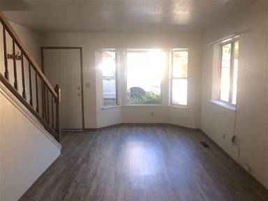 Main picture of 3703 Warren Way