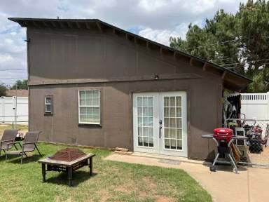 Main picture of 3706 Fairhaven Ct