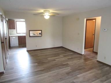 Main picture of 2601 55th St NW