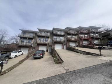 Main picture of 1456 Bergamont St