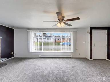 Main picture of 2120 State St