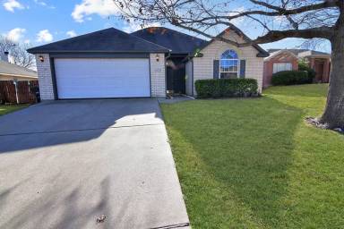 Main picture of 2007 Stratford Dr