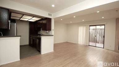 Main picture of 1505 Barry Ave