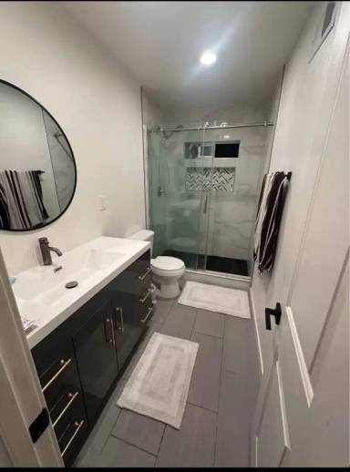 Main picture of 2104 E Bangor Way