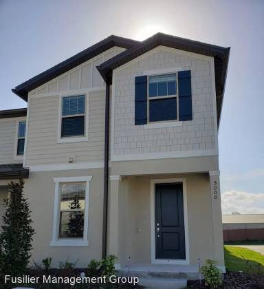Main picture of 5000 Caspian St