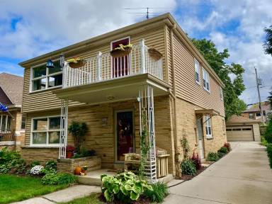 Main picture of 2934 N 75th St