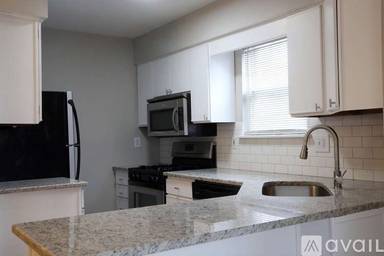 Main picture of 457 Summerwalk Cir