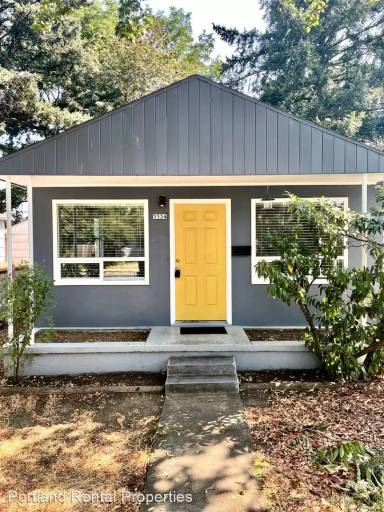 Main picture of 5512 SE 61st Ave