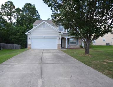 Main picture of 104 State House Dr