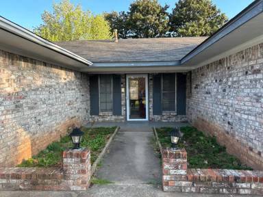 Main picture of 2317 Brownlee Rd