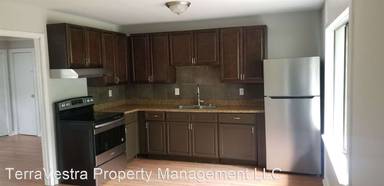 Main picture of 680 W Maryland Ave