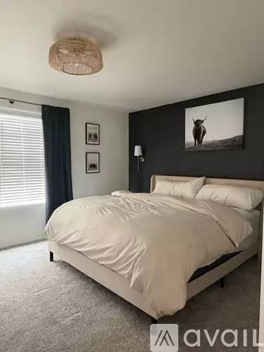 Main picture of 5028 Eaglewood Ln
