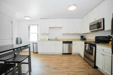 Main picture of The Vibe at Marathon Apartments