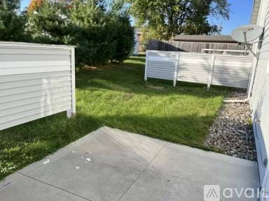 Main picture of 708 2nd Ave SW