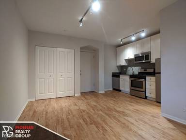Main picture of 2834 W Palmer St