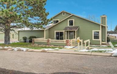 Main picture of 754 Crown Point Dr