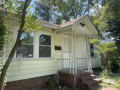 Main picture of 117 Herbert St